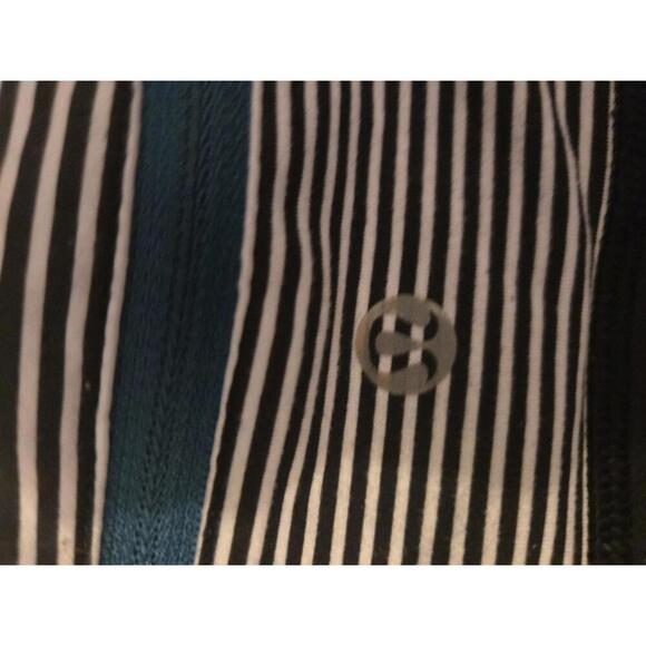 Black lululemon  Leggings with Striped Waistband and Ruffled Detail size 4 - Picture 4 of 5